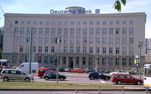 Deutsche Bank am Falkeplatz